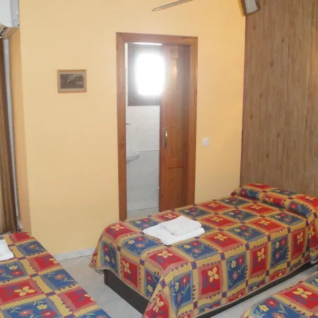 Cristina Πανσιόν Denia