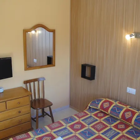 Cristina دينايا