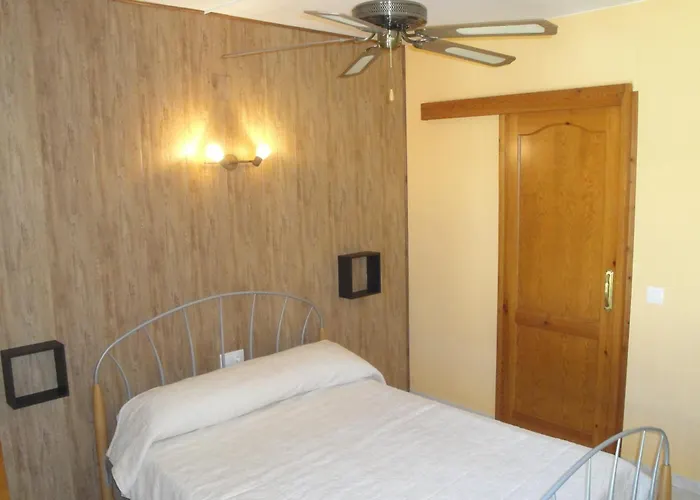 克里斯蒂娜旅馆 招待所 *