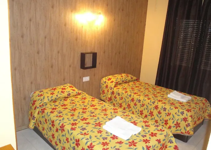 克里斯蒂娜旅馆 德尼亚